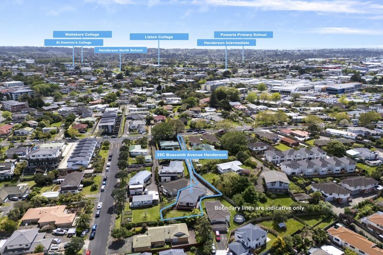 Photo of property in 25c Buscomb Avenue, Henderson, Auckland, 0610