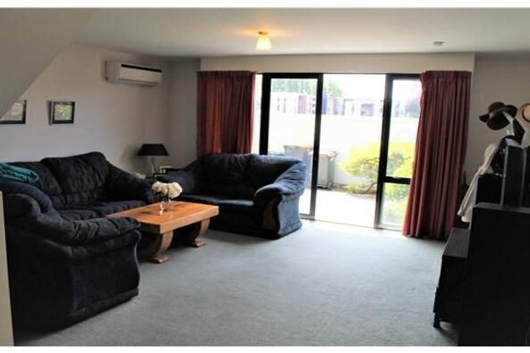 Photo of property in 216 Gloucester Street, Christchurch Central, Christchurch, 8011