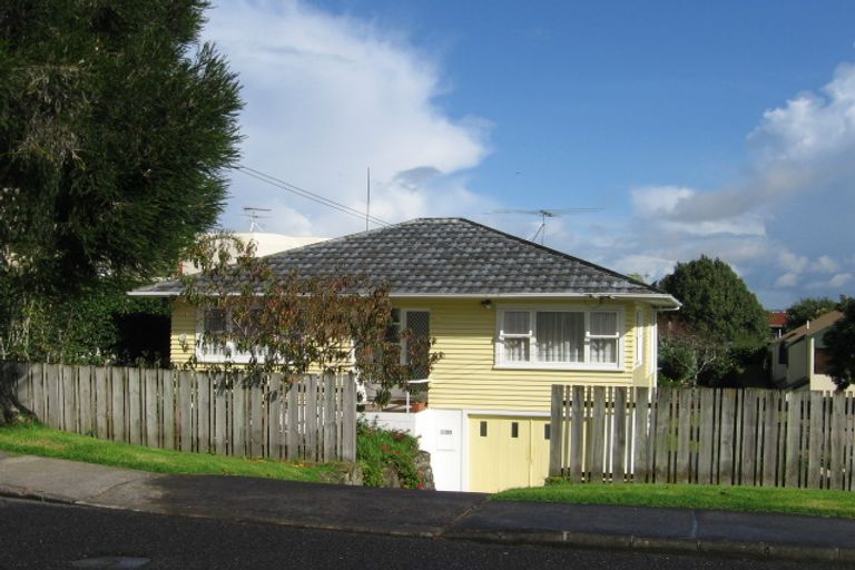 Photo of property in 43 Clovelly Road, Bucklands Beach, Auckland, 2012