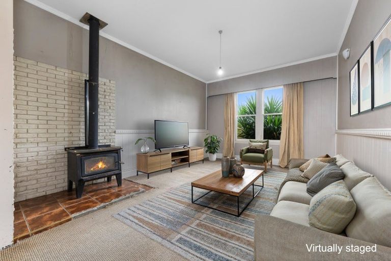 Photo of property in 42 South Street, Blenheim, 7201