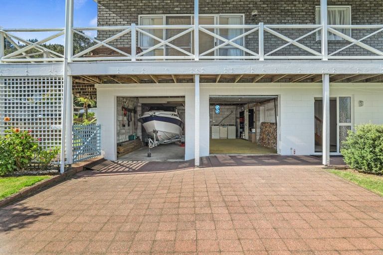 Photo of property in 30 Aoturoa Avenue, Rotoiti Forest, Rotorua, 3074