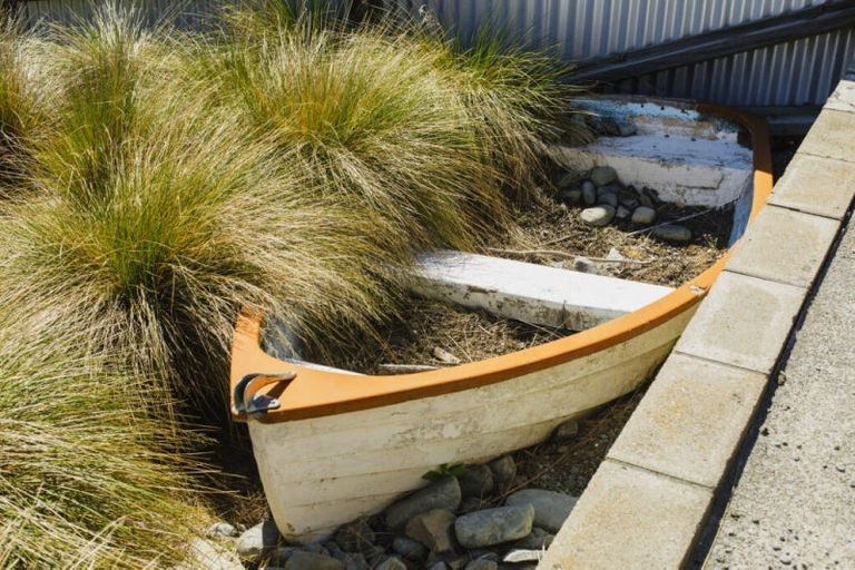 Photo of property in 15 Hamilton Drive, Lake Tekapo, 7999