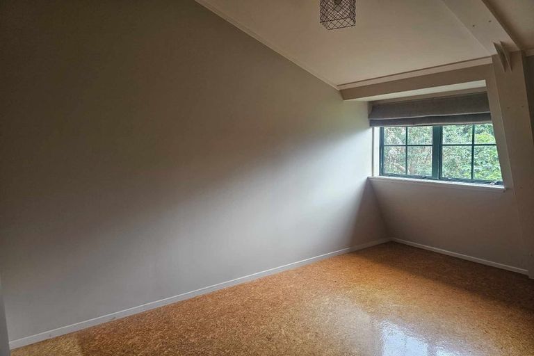 Photo of property in 42 Walker Road West, Aongatete, 3178