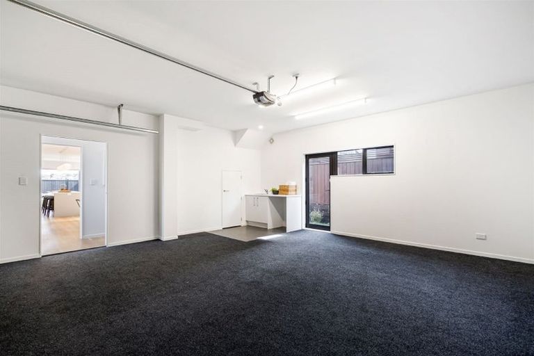 Photo of property in 12 Mahinga Kai Way, Belmont, Auckland, 0622