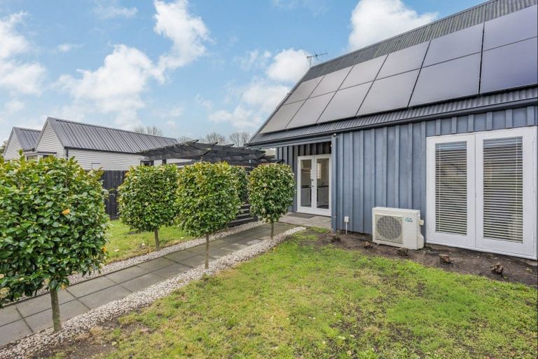 Photo of property in 1/10 Tisch Place, Belfast, Christchurch, 8051