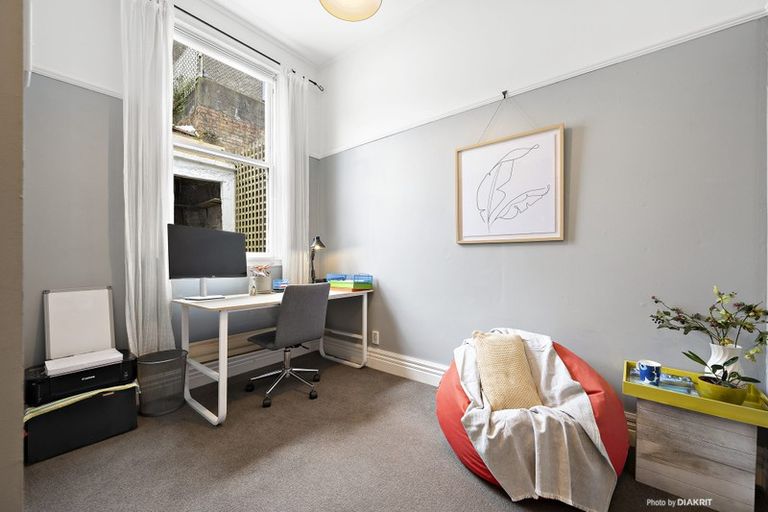 Photo of property in 7 Burwah Street, Berhampore, Wellington, 6023