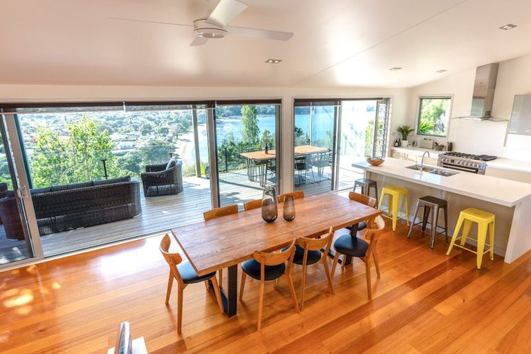 Photo of property in 31a Burrell Road, Oneroa, Waiheke Island, 1081