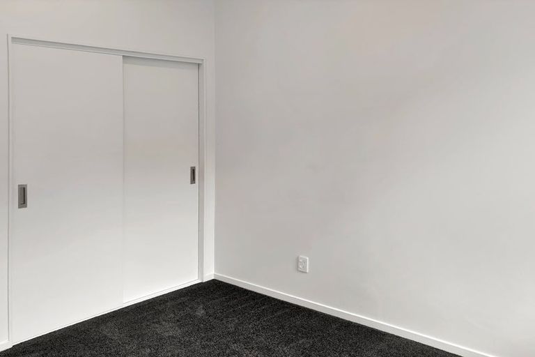 Photo of property in 62 Spenmoor Street, Newlands, Wellington, 6037