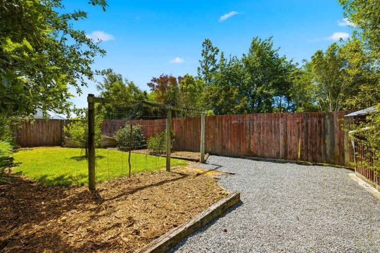 Photo of property in 41 Douglas Road, Amberley, 7410