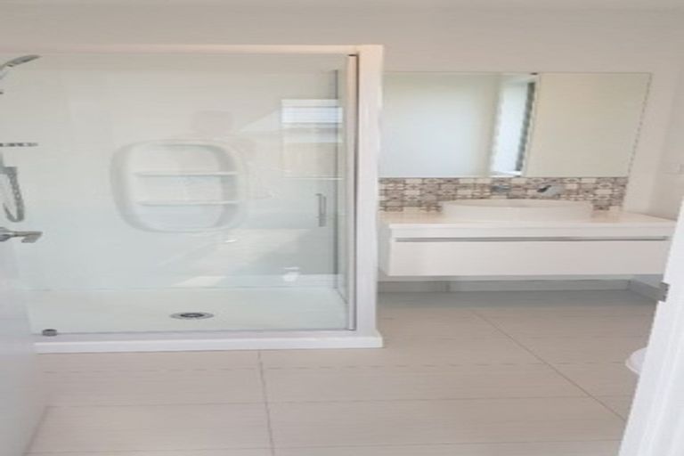 Photo of property in 4 Piripono Crescent, Pukekohe, 2120