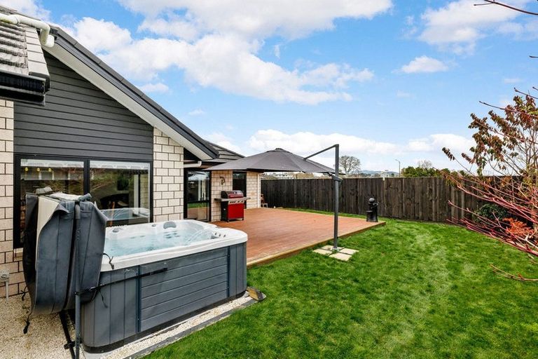 Photo of property in 46 Norfolk Drive, Cambridge, 3434