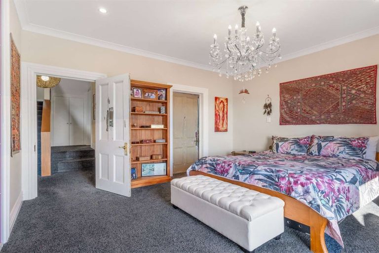 Photo of property in 9 Kowhai Road, Bluff Hill, Napier, 4110