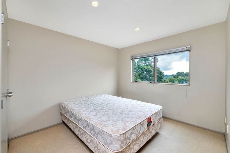 Photo of property in 17d Balmain Road, Birkenhead, Auckland, 0626