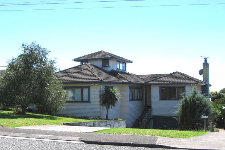 Photo of property in 14a Kokiri Street, Te Atatu South, Auckland, 0610
