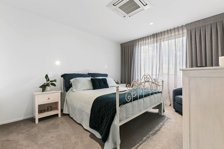 Photo of property in 563 Grenada Street, Papamoa Beach, Papamoa, 3118