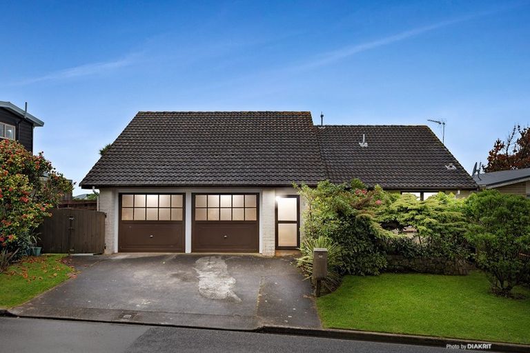 Photo of property in 46 John Sims Drive, Broadmeadows, Wellington, 6035