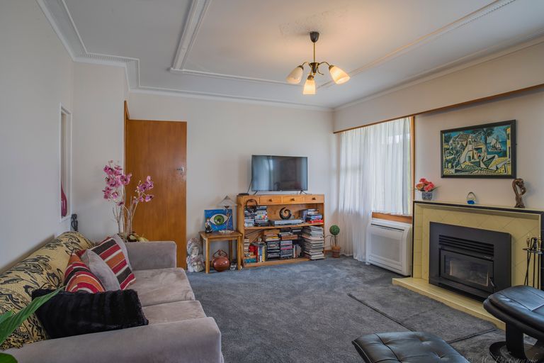 Photo of property in 28 Saint George Street, Watlington, Timaru, 7910