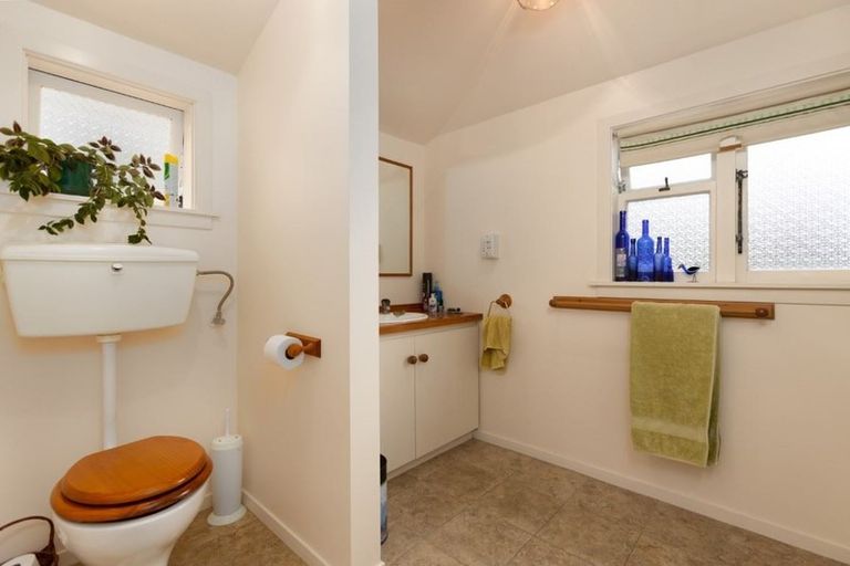 Photo of property in 9 Smith Street, Akaroa, 7520