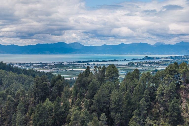 Photo of property in 385 Brooklyn Valley Road, Brooklyn, Motueka, 7198