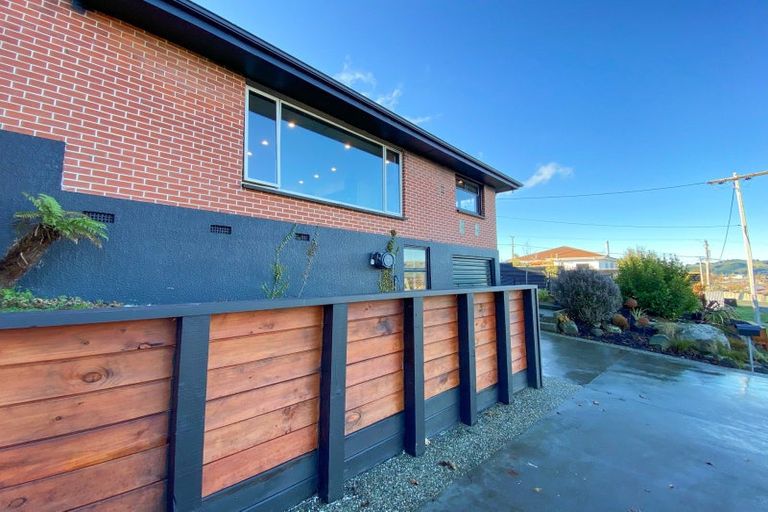 Photo of property in 1 Maud Street, Gore, 9710