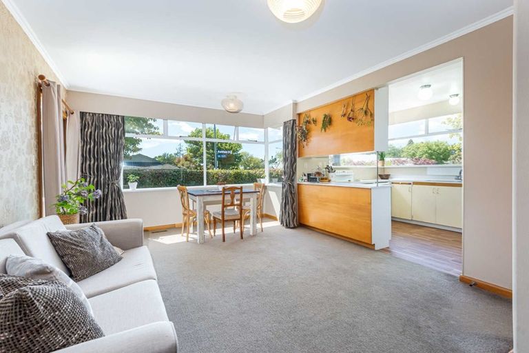 Photo of property in 32 Wadeley Road, Ilam, Christchurch, 8041