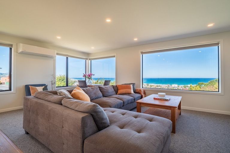 Photo of property in 19 Seaview Terrace, Kew, Dunedin, 9012