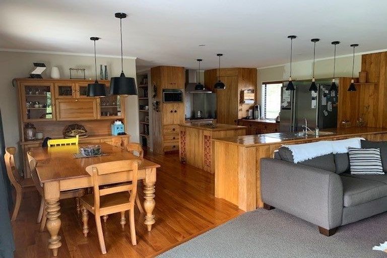 Photo of property in 92 Dennis Road, Kaipara Flats, Warkworth, 0981