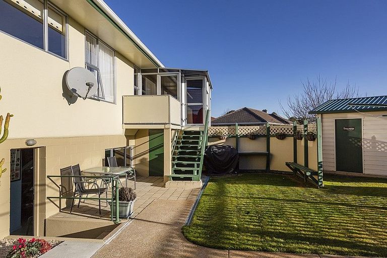 Photo of property in 15 Arthur Street, Holmes Hill, Oamaru, 9401