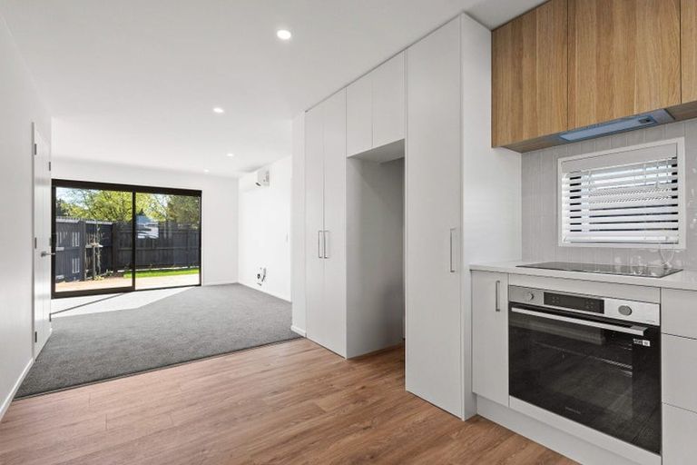 Photo of property in 4/21 Fairfield Avenue, Addington, Christchurch, 8024