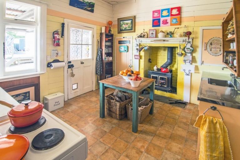 Photo of property in 114 Langdale Road, Whareama, Masterton, 5872