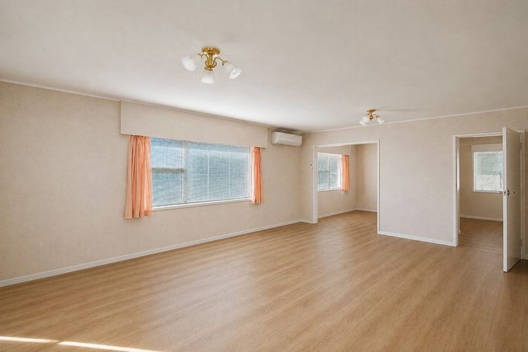 Photo of property in 5/116 Pakuranga Road, Pakuranga, Auckland, 2010