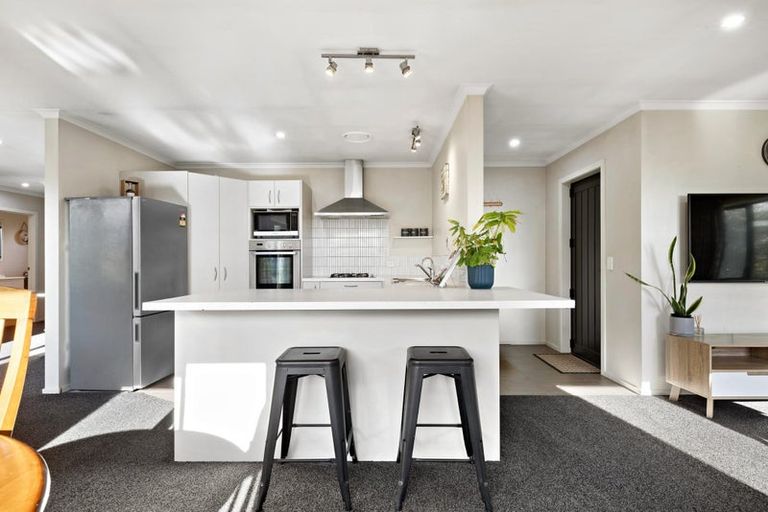 Photo of property in 2 Alice Burn Drive, Luggate, Cromwell, 9383