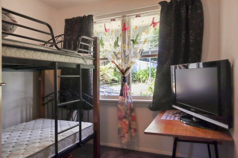 Photo of property in 116 Waikawa Road, Picton, 7220