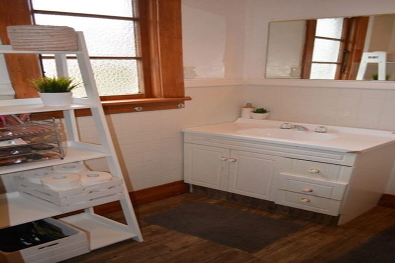 Photo of property in 17 Kinmont Crescent, Kinmont Park, Mosgiel, 9024