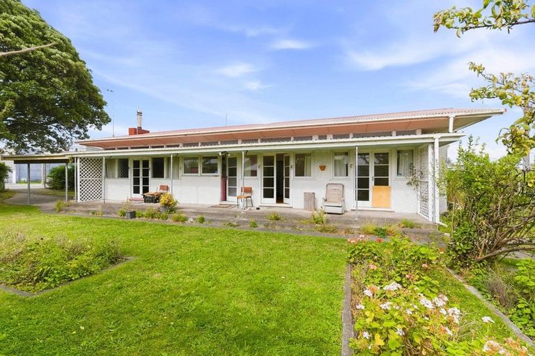 Photo of property in 77 Aotaki Street, Otaki, 5512