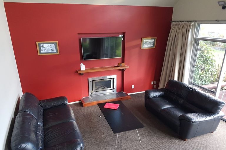 Photo of property in 1420 Hamurana Road, Mourea, Rotorua, 3074