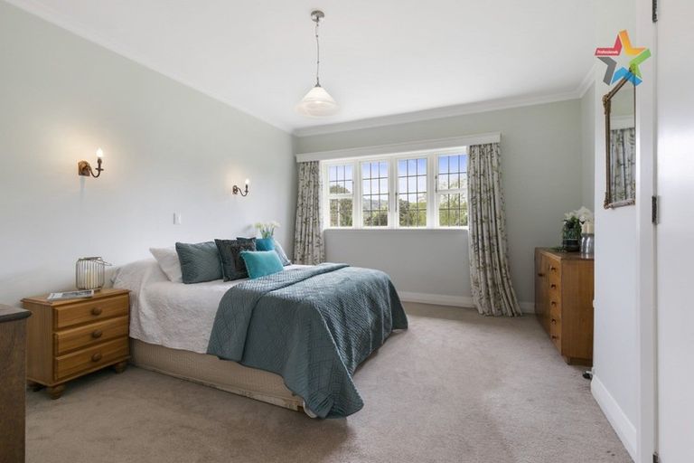 Photo of property in 130 Woburn Road, Woburn, Lower Hutt, 5010