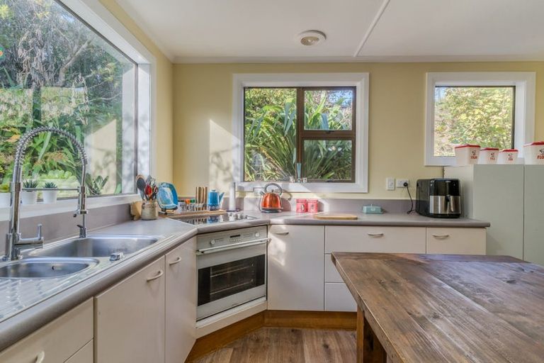 Photo of property in 164 Main South Road, Green Island, Dunedin, 9018