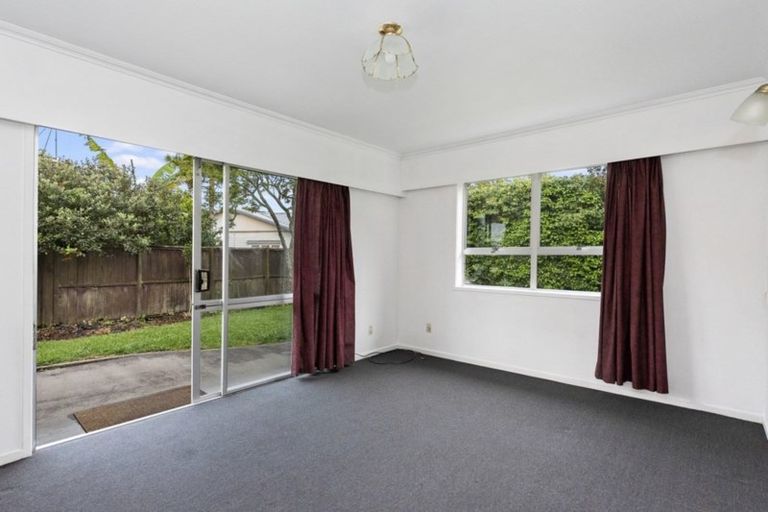 Photo of property in 52 Hillcrest Road, Hillcrest, Hamilton, 3216