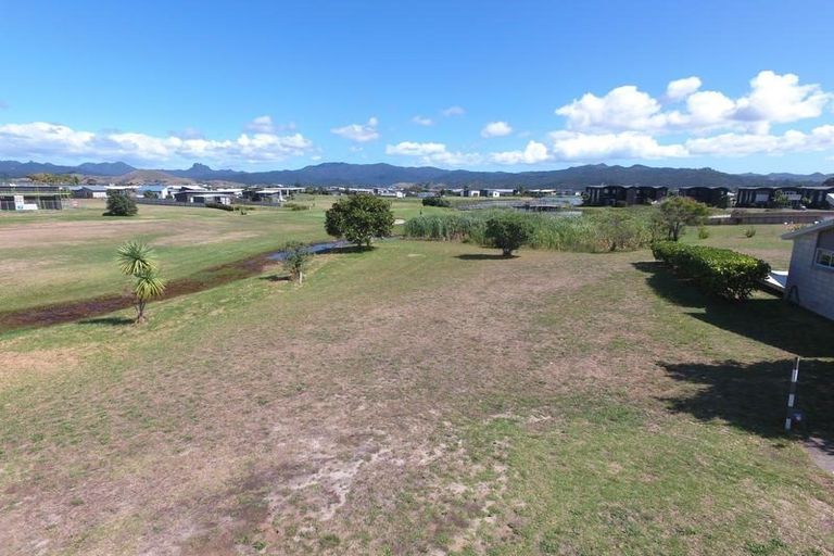 Photo of property in 124 The Fairway, Matarangi, Whitianga, 3592
