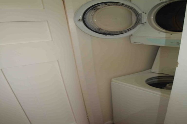 Photo of property in 24 Disley Street, Highbury, Wellington, 6012