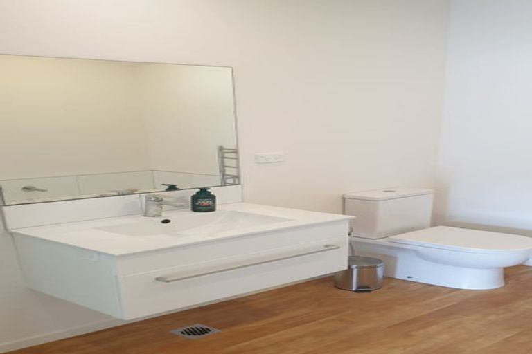 Photo of property in 10/32 Dr Taylor Terrace, Johnsonville, Wellington, 6037