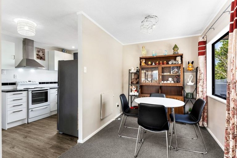 Photo of property in 1/25a Ward Street, Trentham, Upper Hutt, 5018