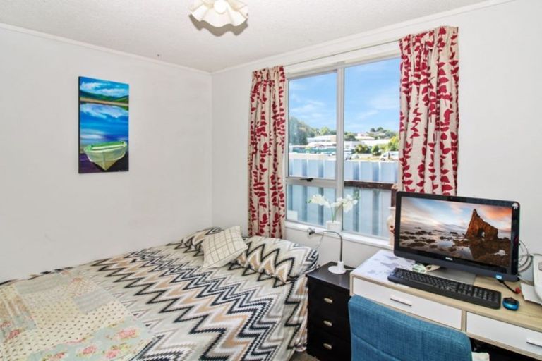 Photo of property in 117a Seaview Road, Westown, New Plymouth, 4310