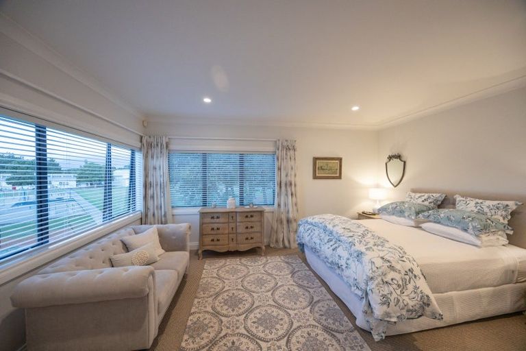 Photo of property in 31 Balmoral Drive, Terrace End, Palmerston North, 4410