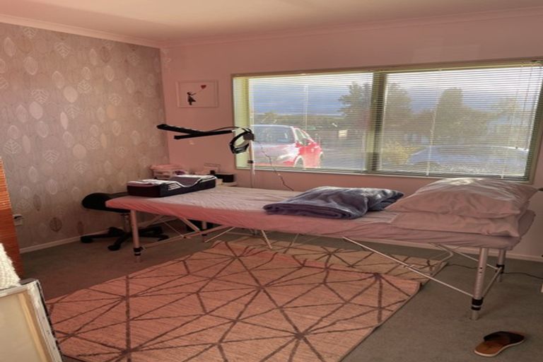 Photo of property in 34 Elderton Avenue, Pyes Pa, Tauranga, 3112