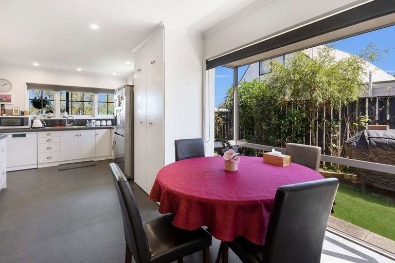 Photo of property in 2 Montgomery Road, Otamatea, Whanganui, 4501