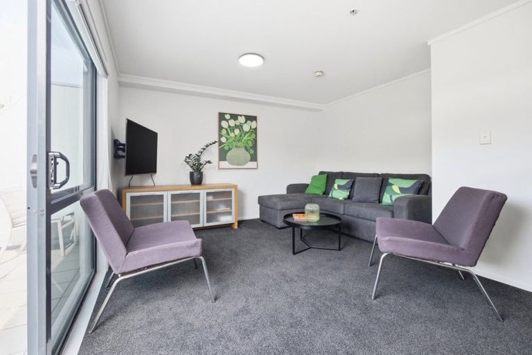 Photo of property in Atlas Apartments, 20/49 Maunganui Road, Mount Maunganui, 3116