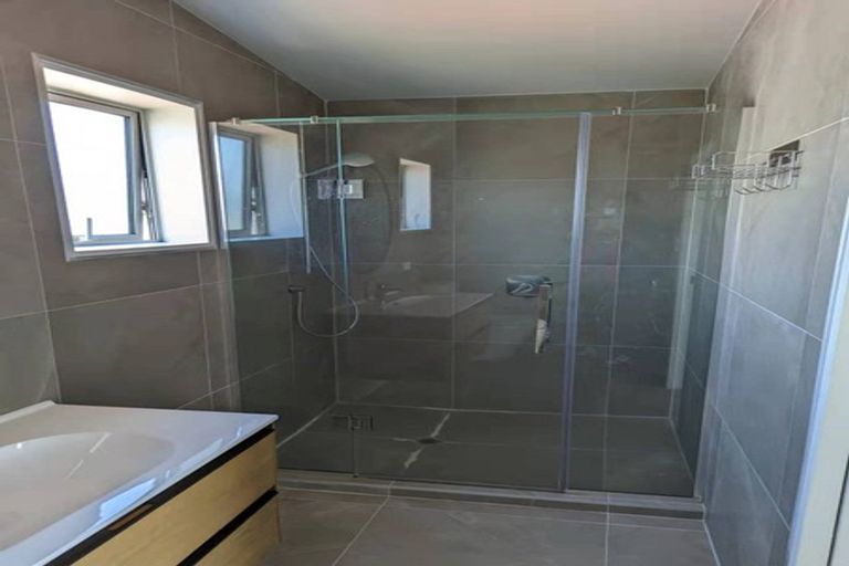 Photo of property in 27 Lockheed Street, Hobsonville, Auckland, 0618