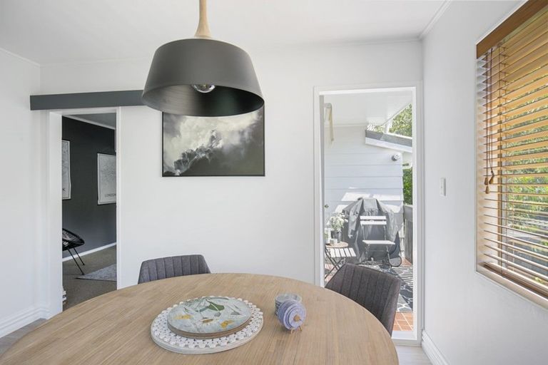 Photo of property in 76 Khandallah Road, Ngaio, Wellington, 6035